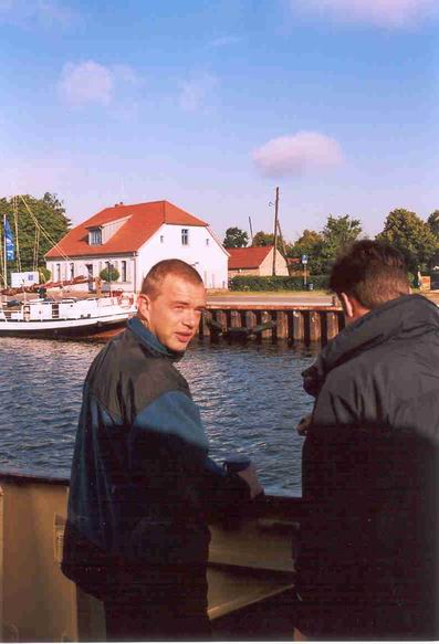 09.jpg